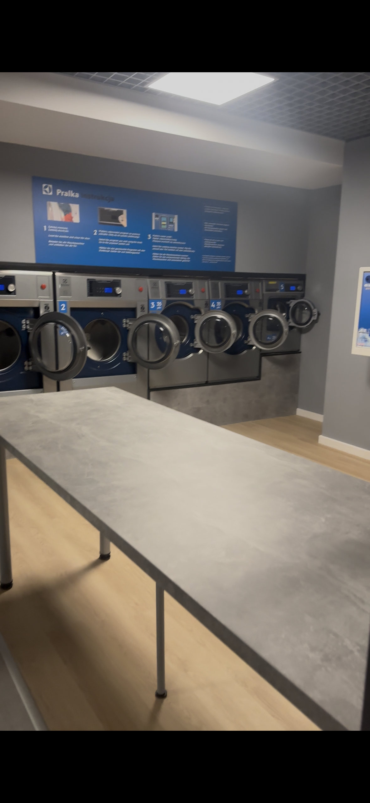 Sprzedam pralnię samoobsługową